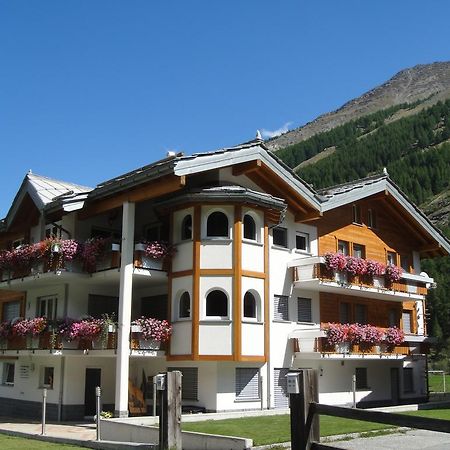 Apartmán Haus Alpenstern Saas-Grund Exteriér fotografie