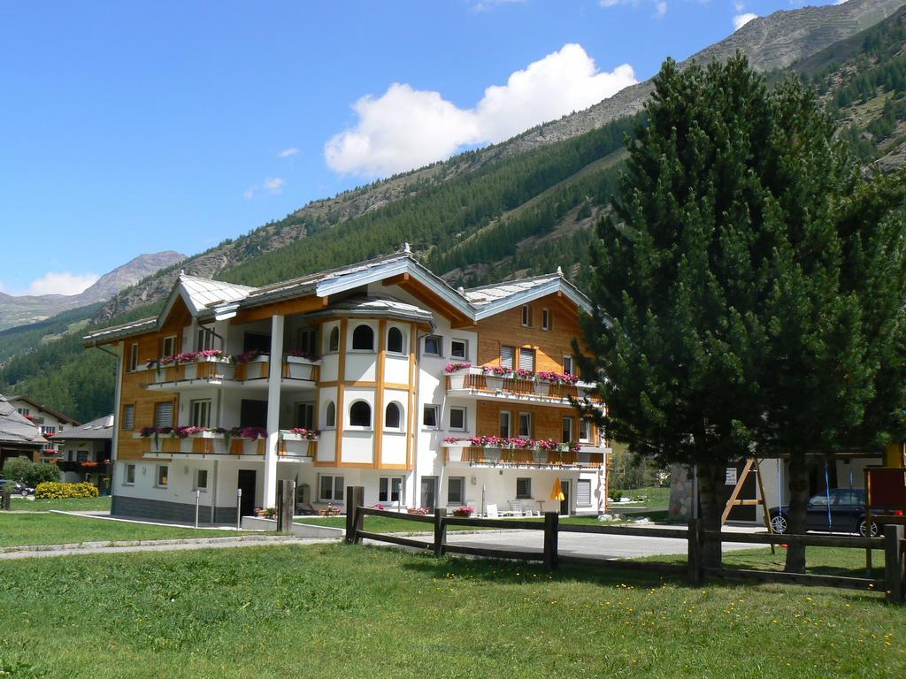 Apartmán Haus Alpenstern Saas-Grund Exteriér fotografie