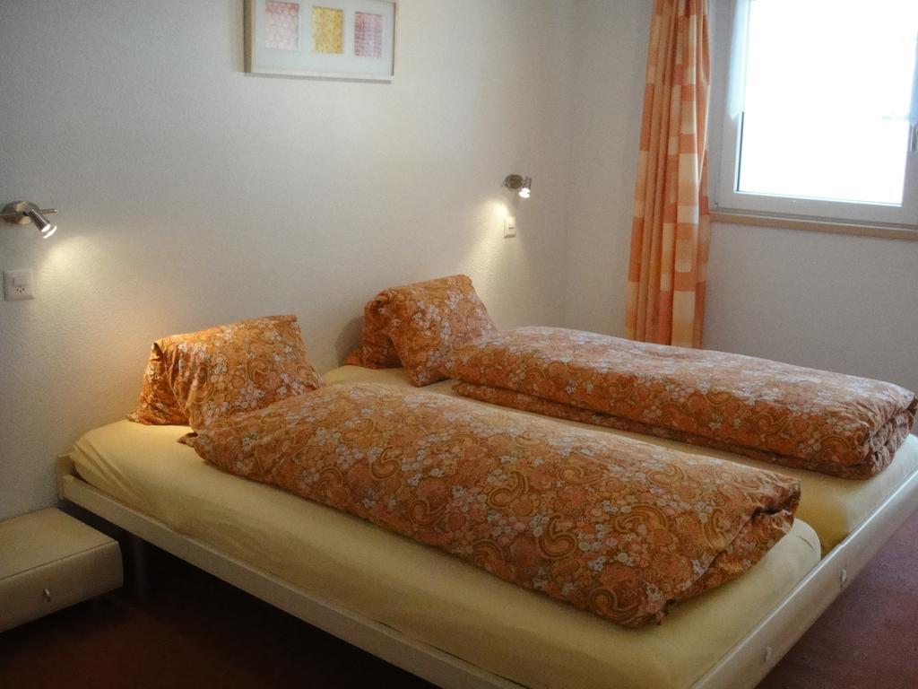 Apartmán Haus Alpenstern Saas-Grund Pokoj fotografie