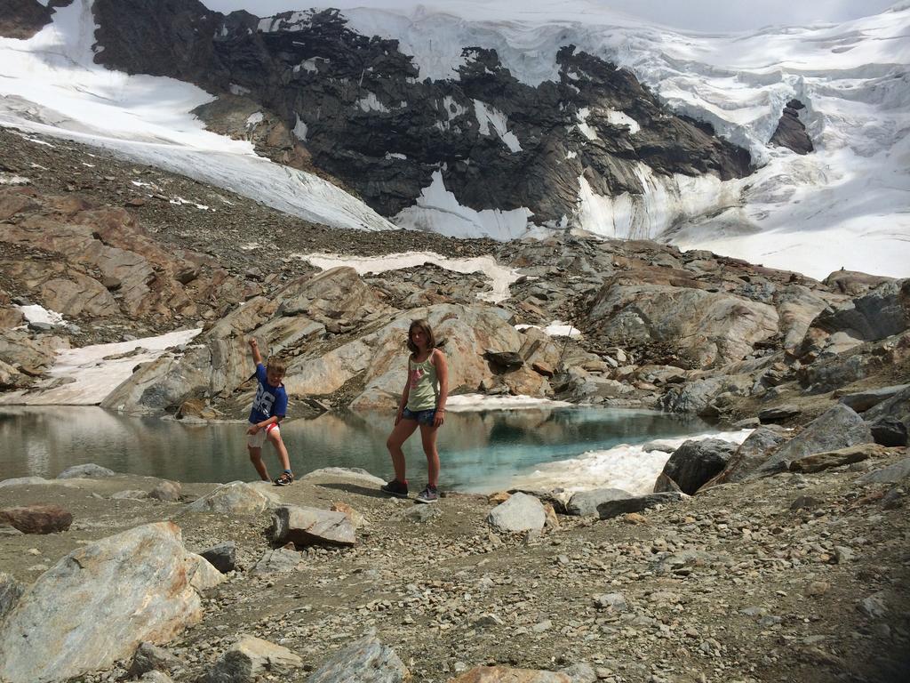 Apartmán Haus Alpenstern Saas-Grund Exteriér fotografie